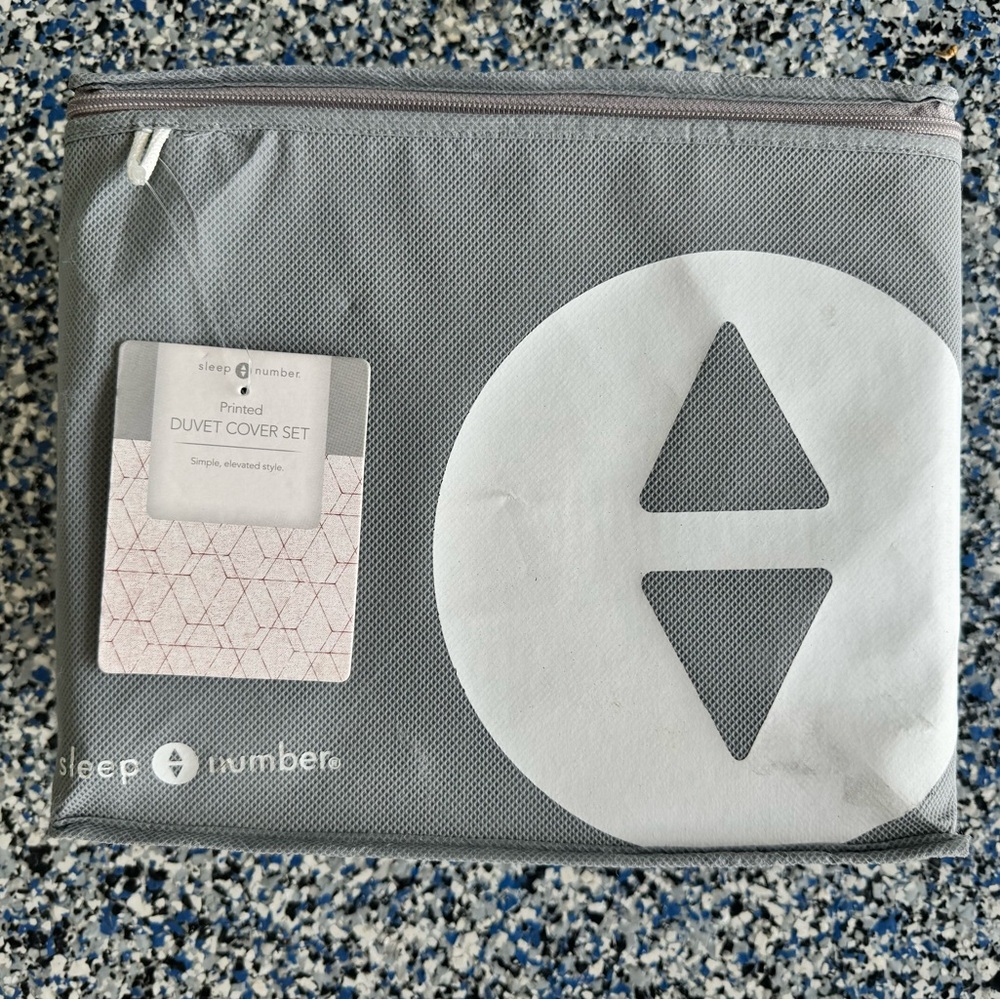 Sleep Number Gray Printed Duvet Cover Set - Modern Geometric Design